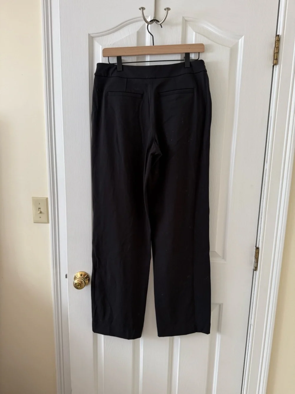 Women’s Black Elastic-Waist Drawstring Pants